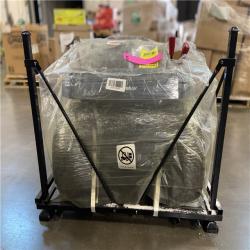 DALLAS LOCATION - Murray MT100 42 in. 13.5 HP 500cc E1350 Series Briggs and Stratton Engine 6-Speed Manual Gas Riding Lawn Tractor Mower