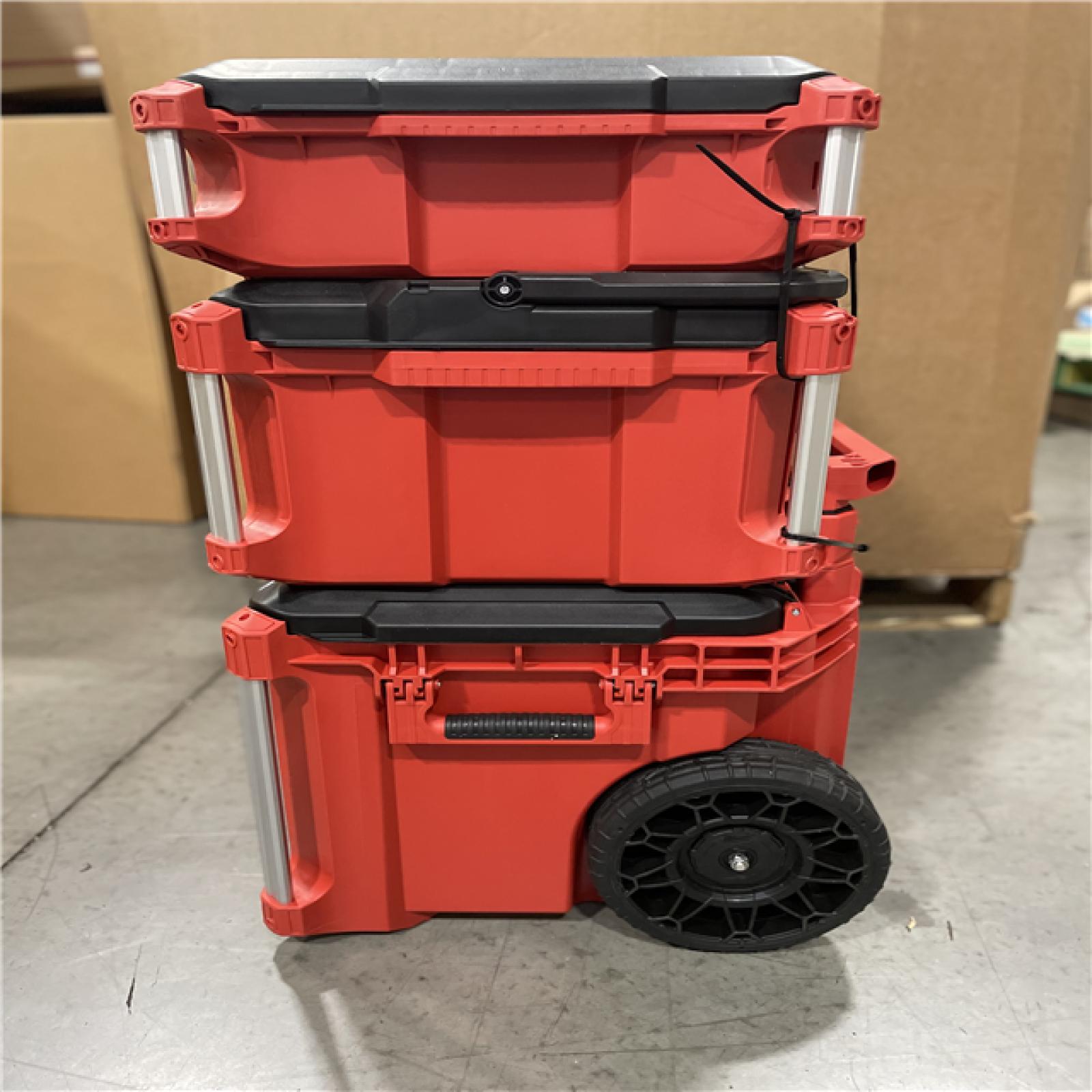 DALLAS LOCATION-MILWAUKEE Tool 22-inch PACKOUT Modular Tool Box Storage System
