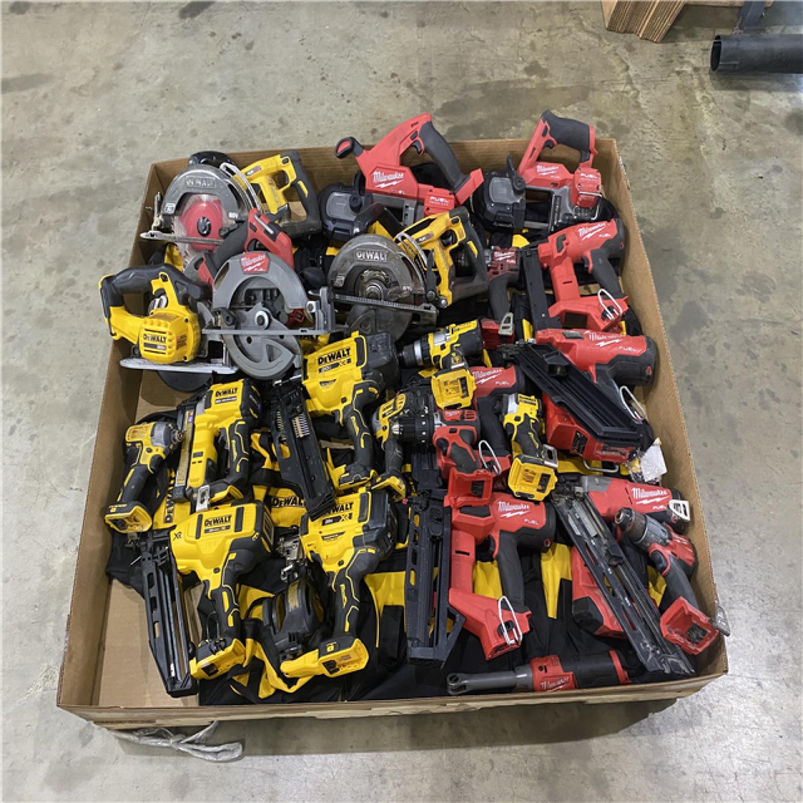 Houston Location - AS-IS tool pallet