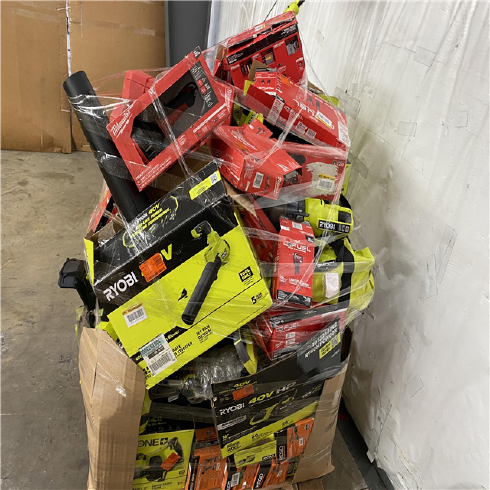 Houston Location AS IS - Tool Pallet