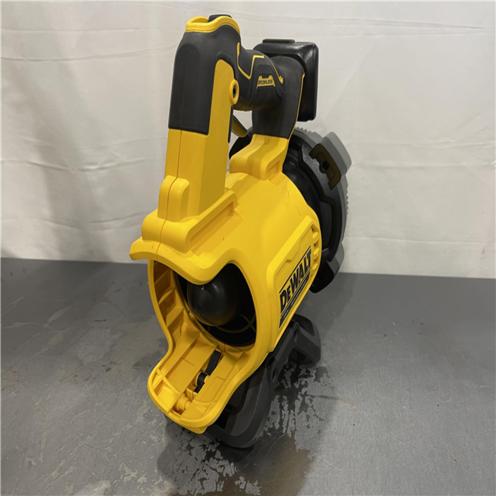 AS-IS - DEWALT 20V MAX 125 MPH 450 CFM Brushless Cordless Blower