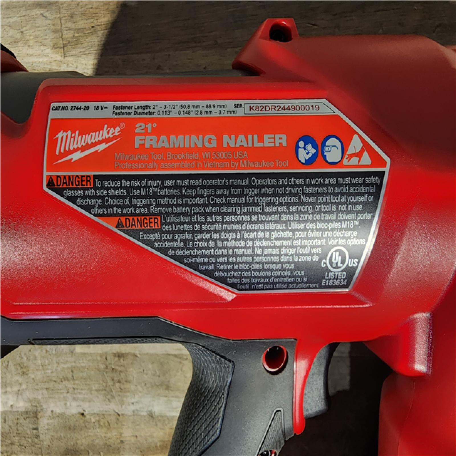 HOUSTON LOCATION - AS-IS Milwaukee 2744-20 M18 FUEL 3-1/2 in. 18V 21-Degree Lithium-Ion Brushless Cordless Framing Nailer (Tool-Only)