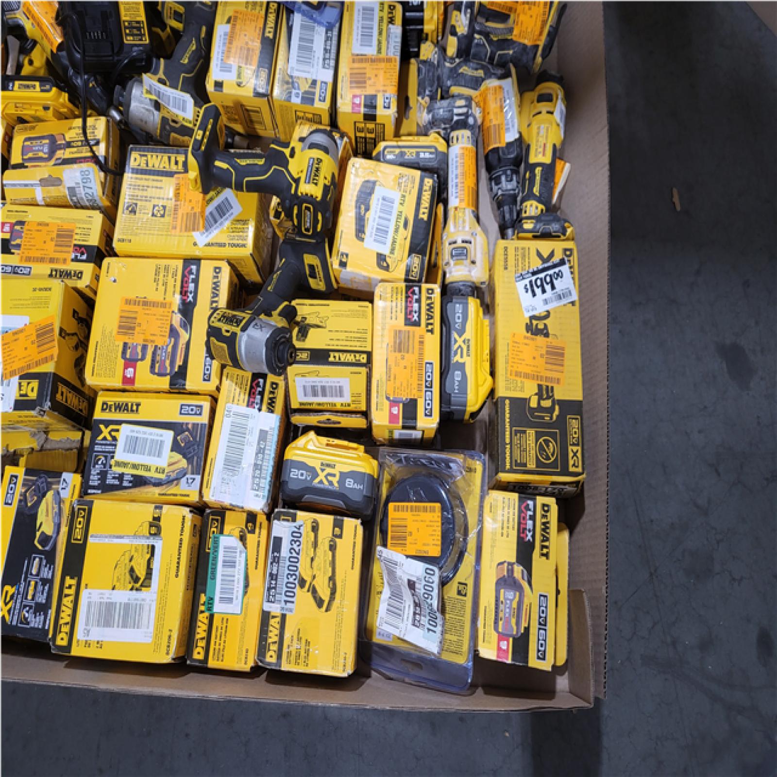 CALIFORNIA AS-IS TOOL PALLET