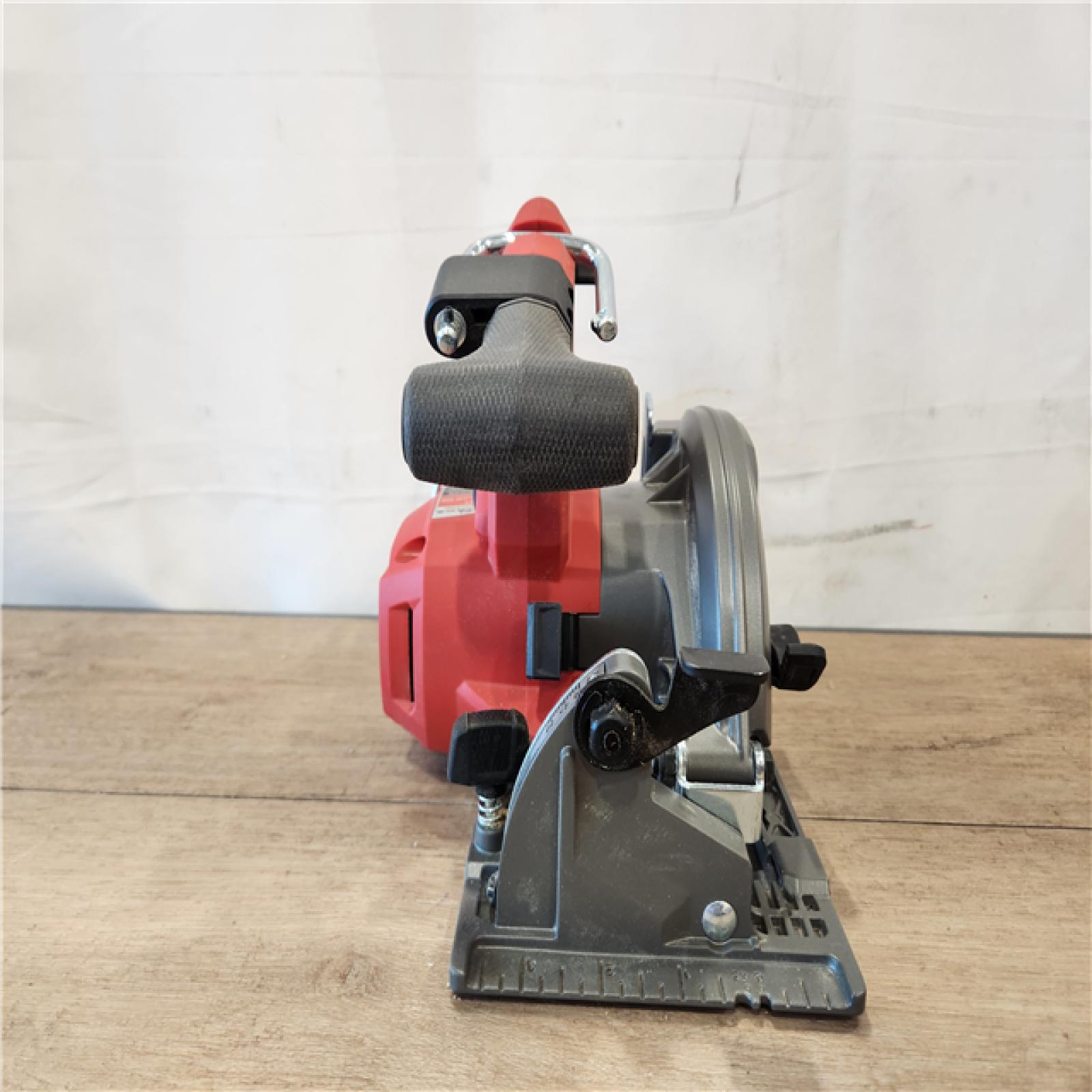 AS-IS- Milwaukee  FUEL 18V Lithium-Ion Brushless Cordless 6-1/2 in. Circular Saw (Tool-Only)