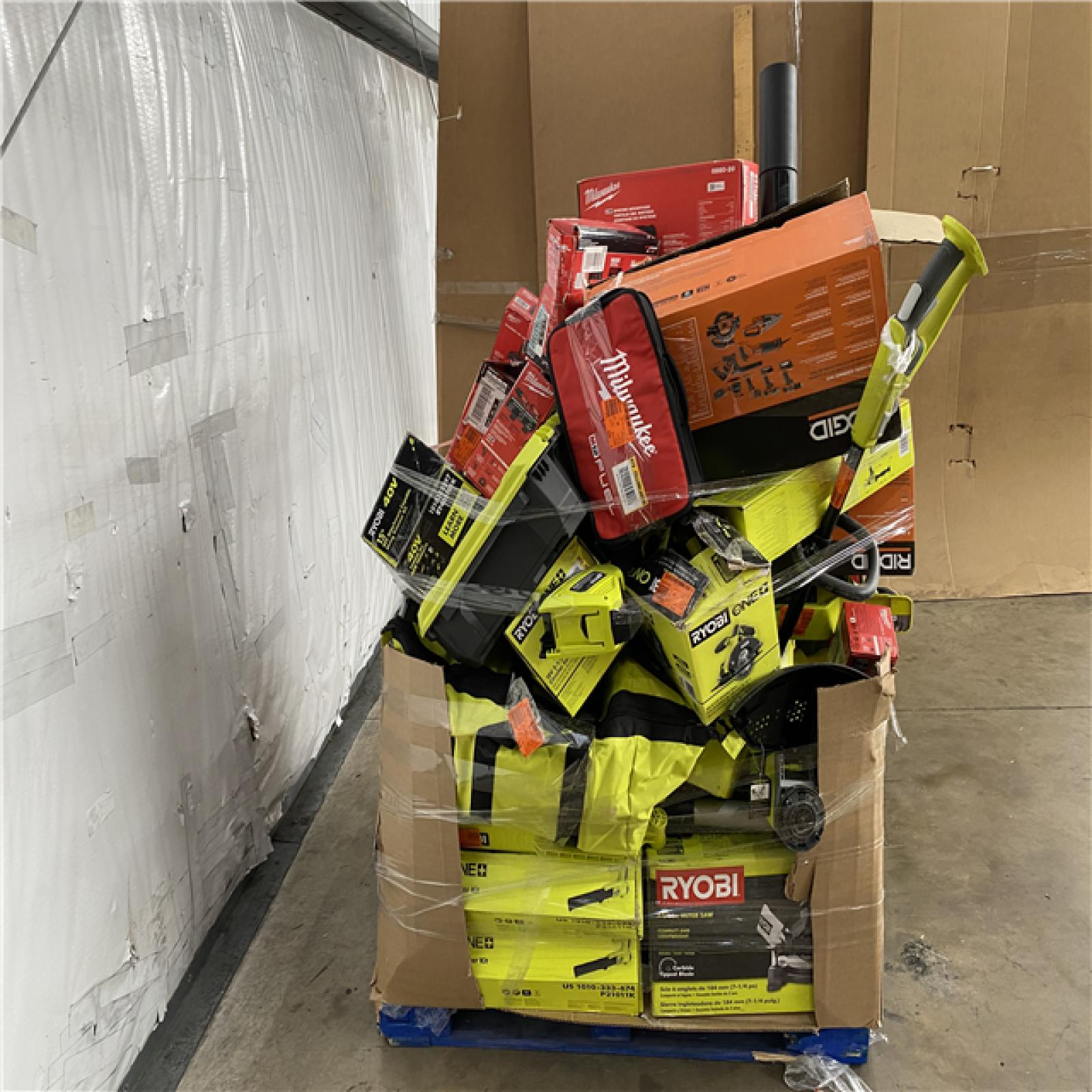 Houston Location AS IS - Tool Pallet