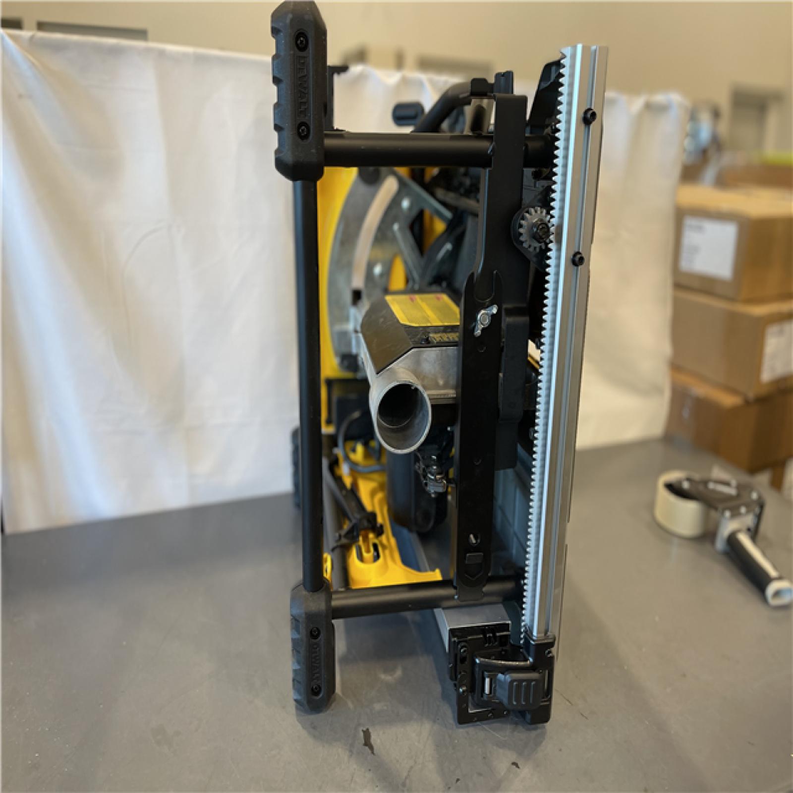 AS-IS - DeWalt 15 Amps Corded 8-1/4 in. Compact Portable Table Saw (Tool Only)
