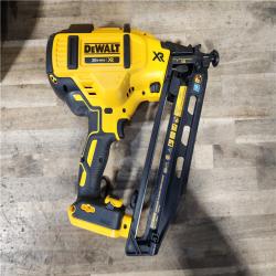 HOUSTON LOCATION - AS-IS DEWALT 20V MAX XR 16-Gauge Electric Cordless Angled Finishing Nailer Kit