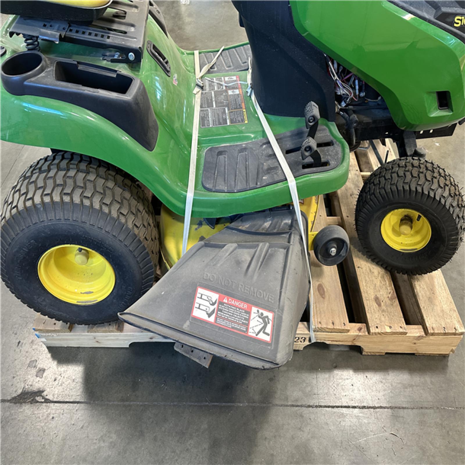 California ASIS John Deere S100 Lawn Tractor