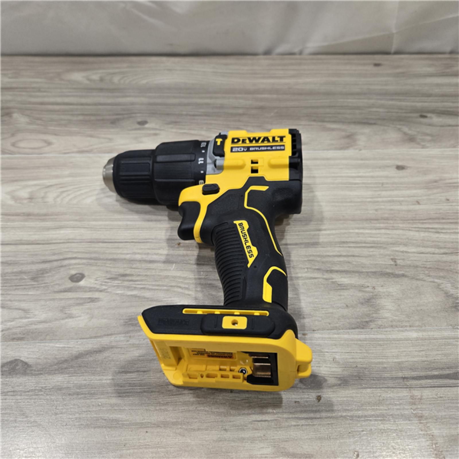 AS-IS DEWALT ATOMIC 20V Cordless 1/2 in. Compact Hammer Drill Kit