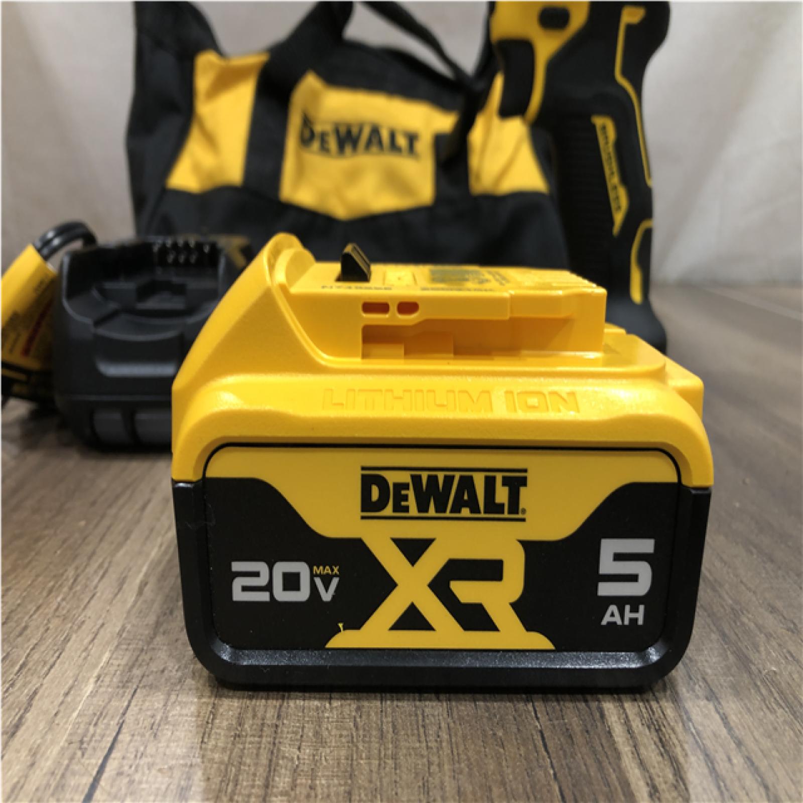AS-IS DEWALT ATOMIC 20V MAX Lithium-Ion Cordless 1/4 in. Brushless Impact Driver Kit