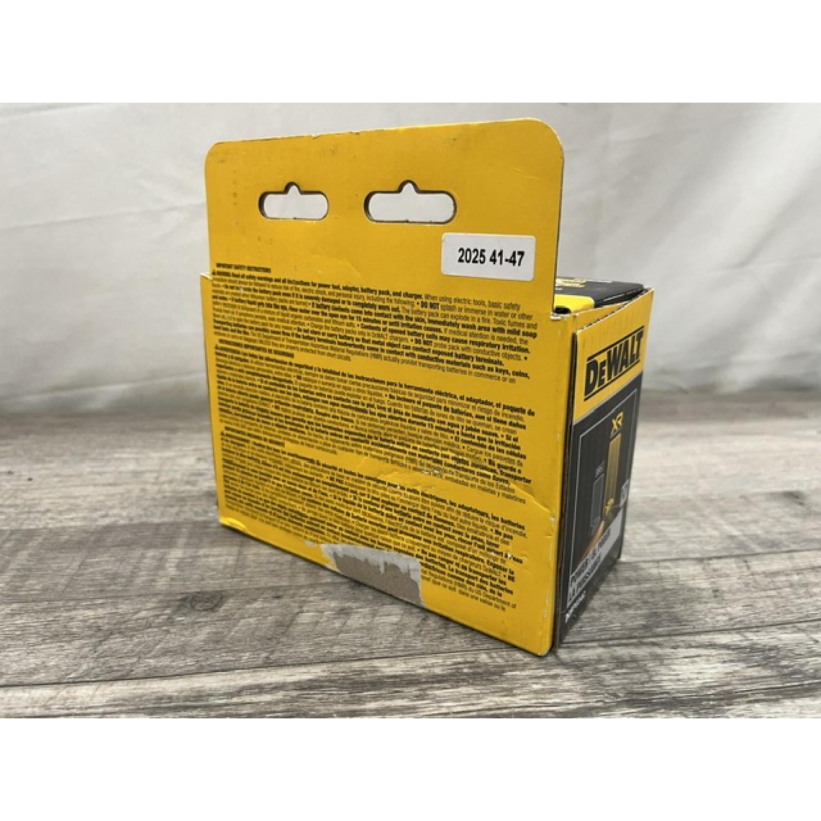 NEW - DEWALT 20V MAX XR POWERSTACK Lithium-Ion Battery Starter Kit with 1.7Ah Battery and Charger
