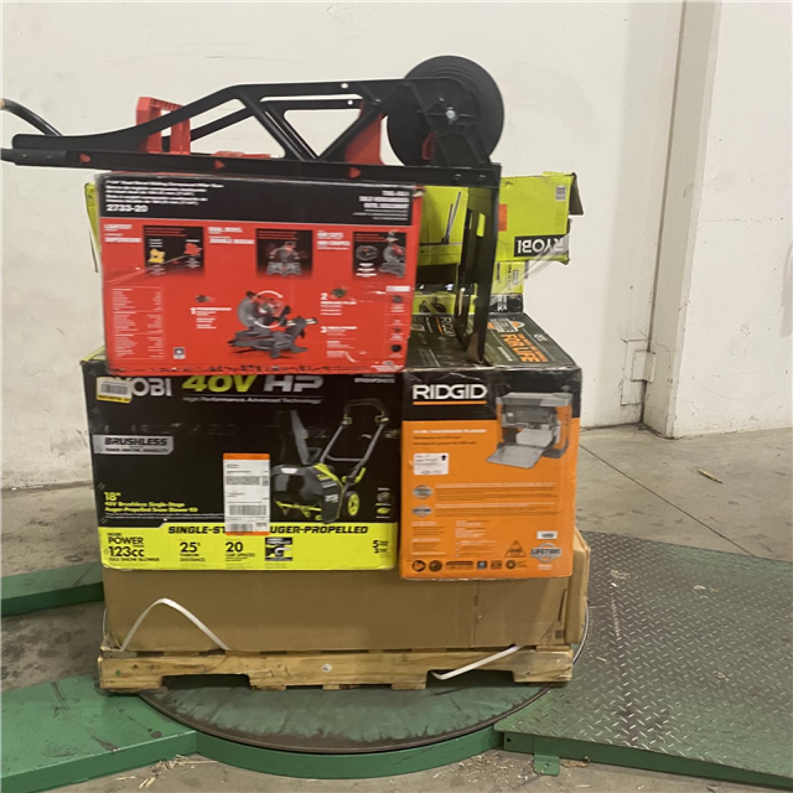 Dallas Location - As-Is Tool Pallet