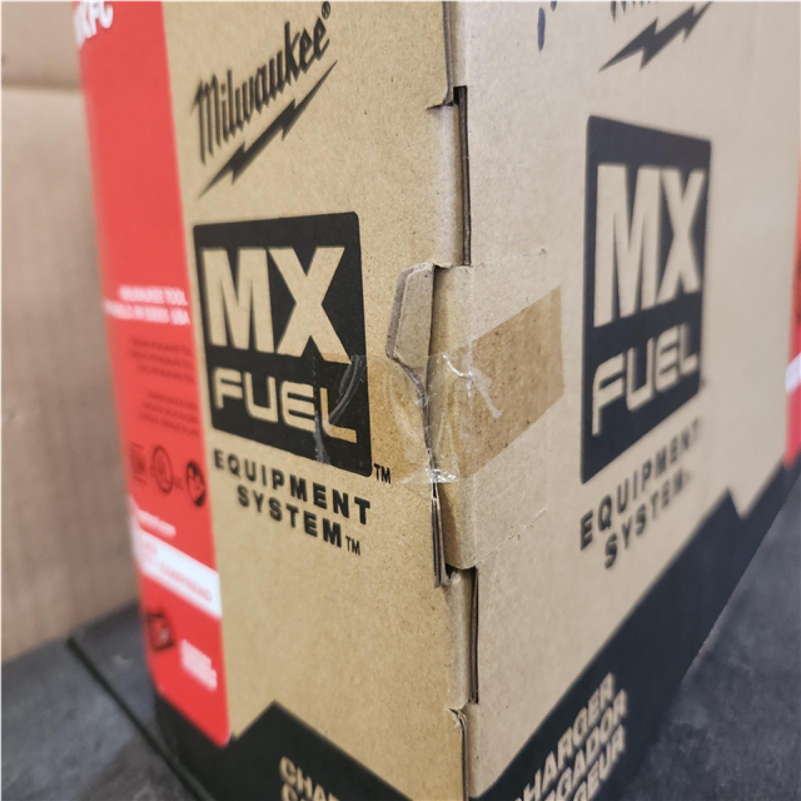 Phoenix SEALED Milwaukee Tool  MX FUEL™ CHARGER with MXFXC406 MX FULE Battery