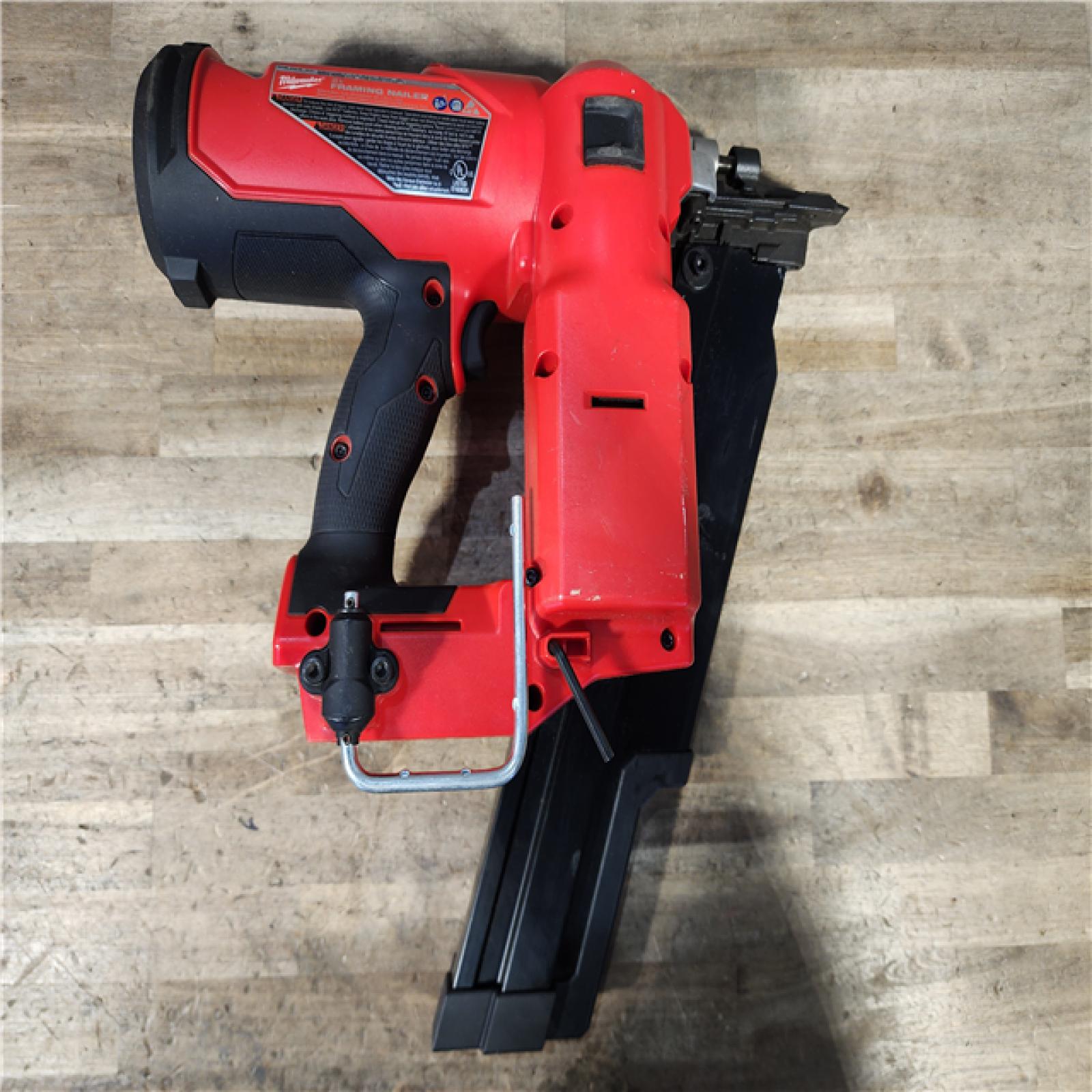 HOUSTON LOCATION - AS-IS Milwaukee 2744-20 M18 FUEL 3-1/2 in. 18V 21-Degree Lithium-Ion Brushless Cordless Framing Nailer (Tool-Only)