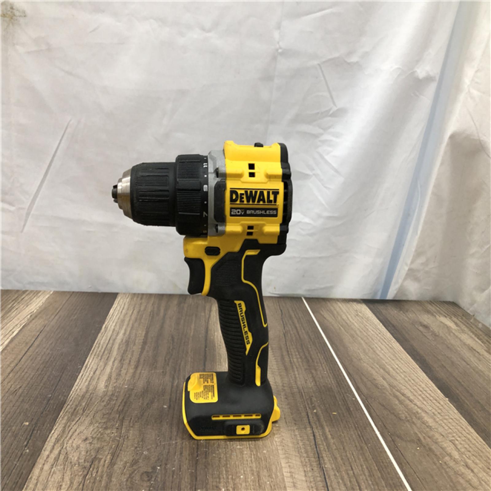 AS-IS DEWALT Atomic 20V Lithium-Ion Cordless Compact 1/2 in. Drill/Driver Kit