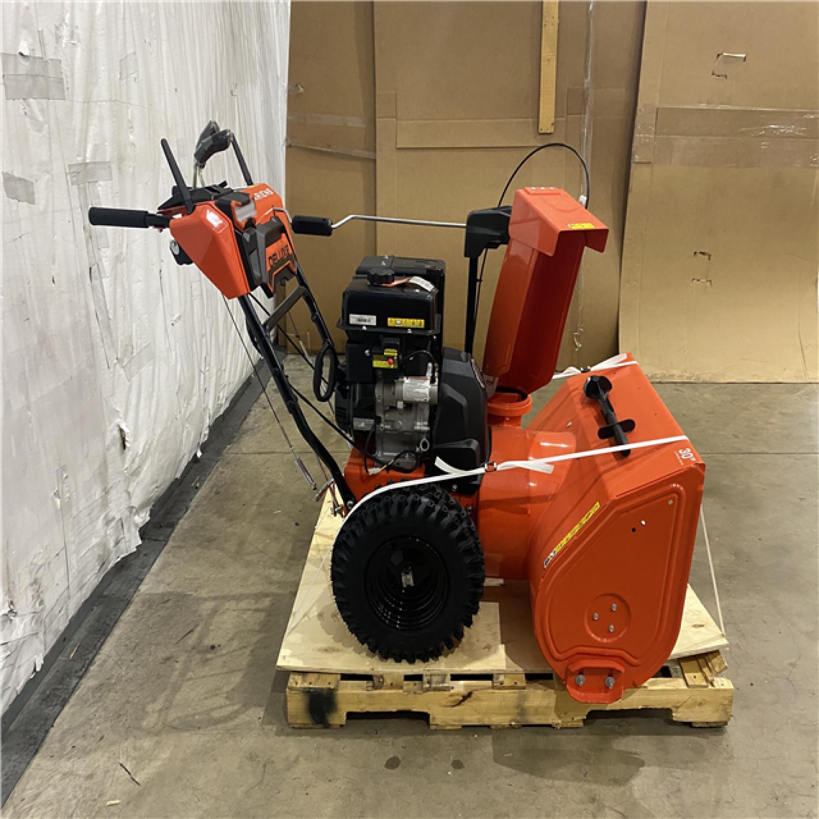 Houston Location - AS-IS 30in Ariens Deluxe Snow Blower