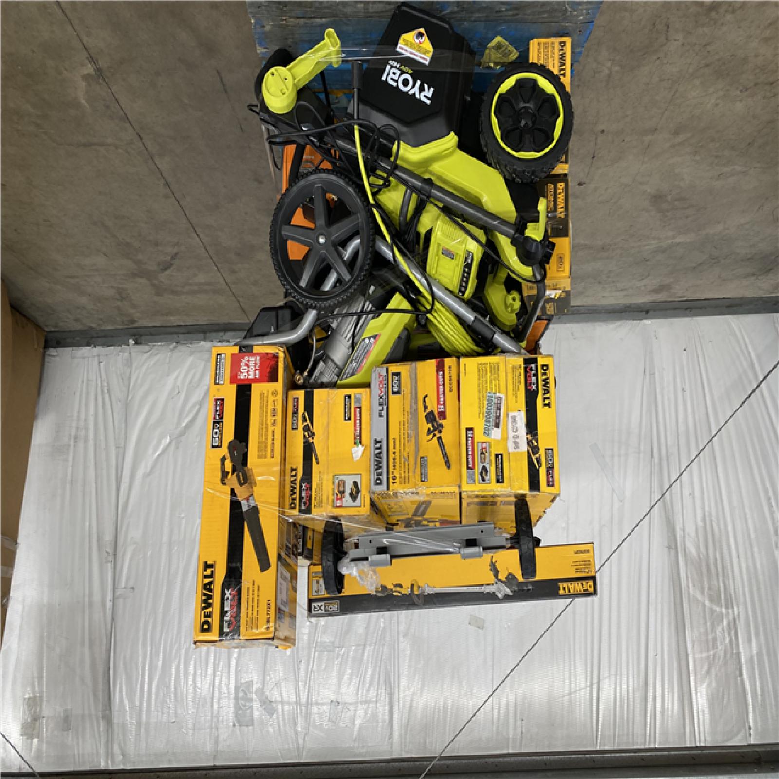 Houston Location AS IS - Tool Pallet