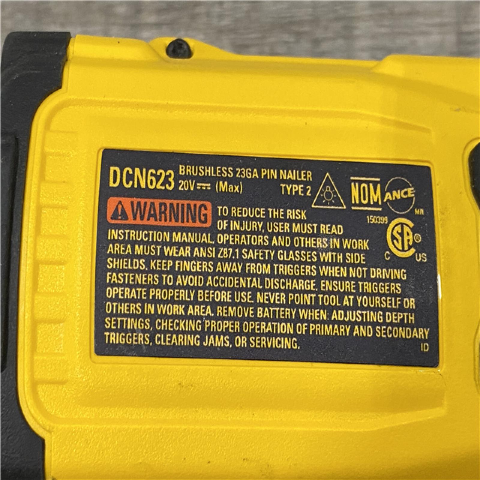 AS-IS DEWALT ATOMIC 20V MAX Lithium Ion Cordless 23 Gauge Pin Nailer Kit