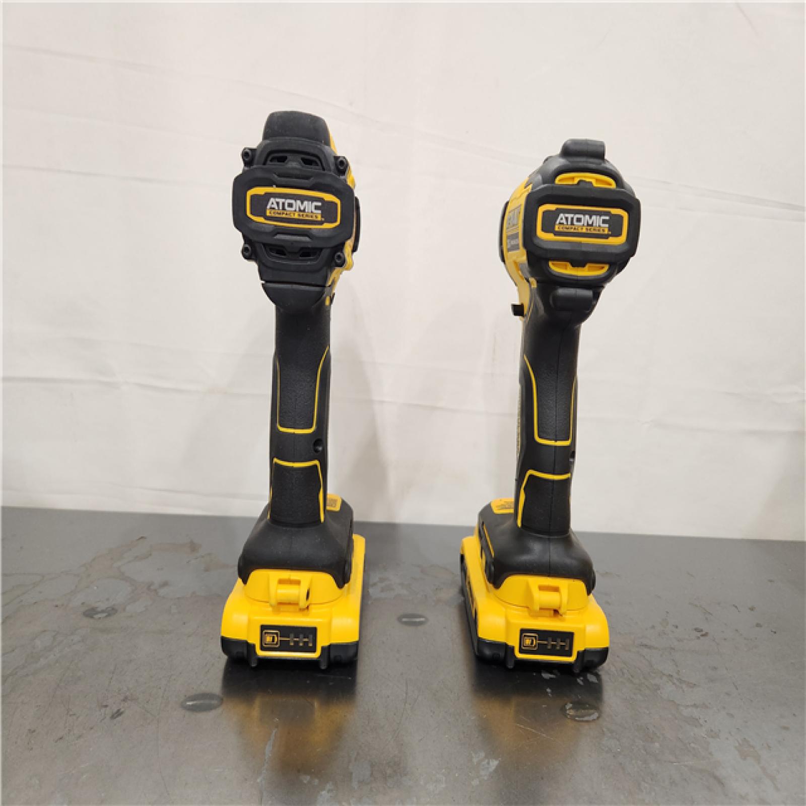 AS-IS- DEWALT ATOMIC 20-Volt MAX Lithium-Ion Cordless Combo Kit