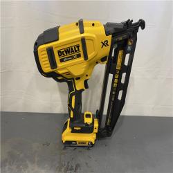 AS-IS - DeWalt 20V MAX XR 16-Gauge Electric Cordless Angled Finishing Nailer Kit