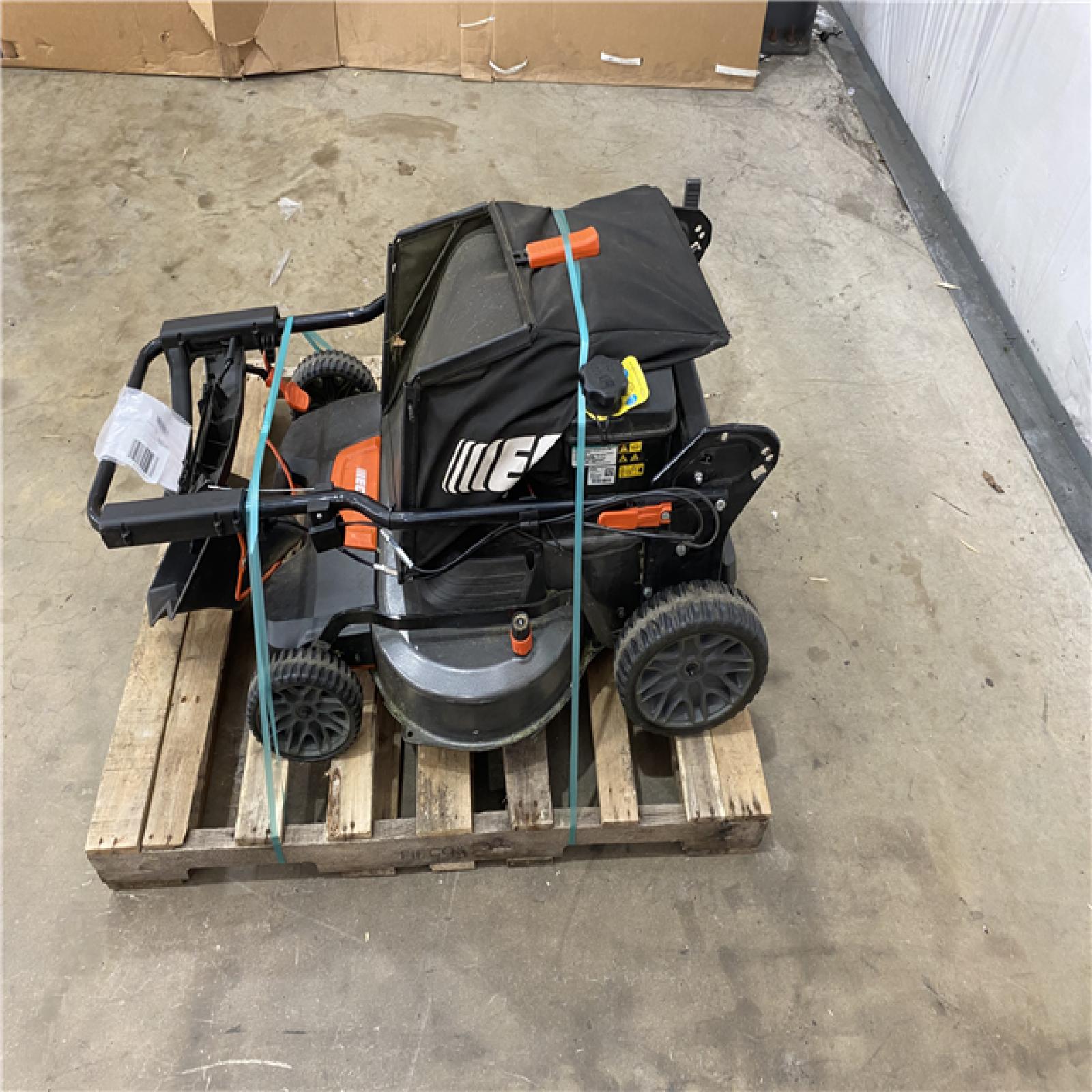 Houston Location - AS-IS Outdoor Power Equipment ECHO LAWM MOWER 30 INCH