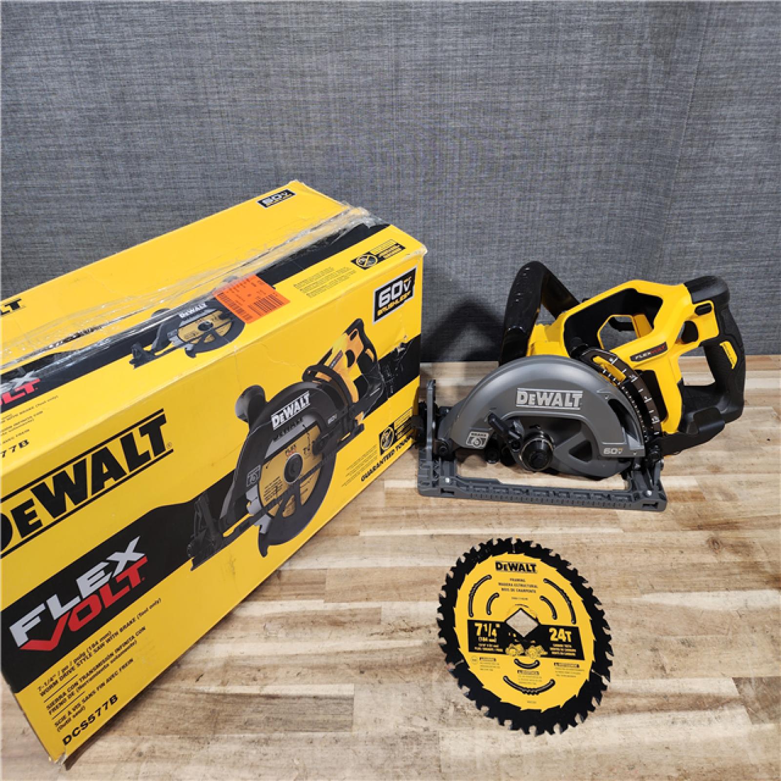 HOUSTON LOCATION - AS-IS (APPEARS LIKE NEW) DEWALT FLEXVOLT 60V MAX Cordless Brushless 7-1/4 in. Wormdrive Style Circular Saw (Tool Only)