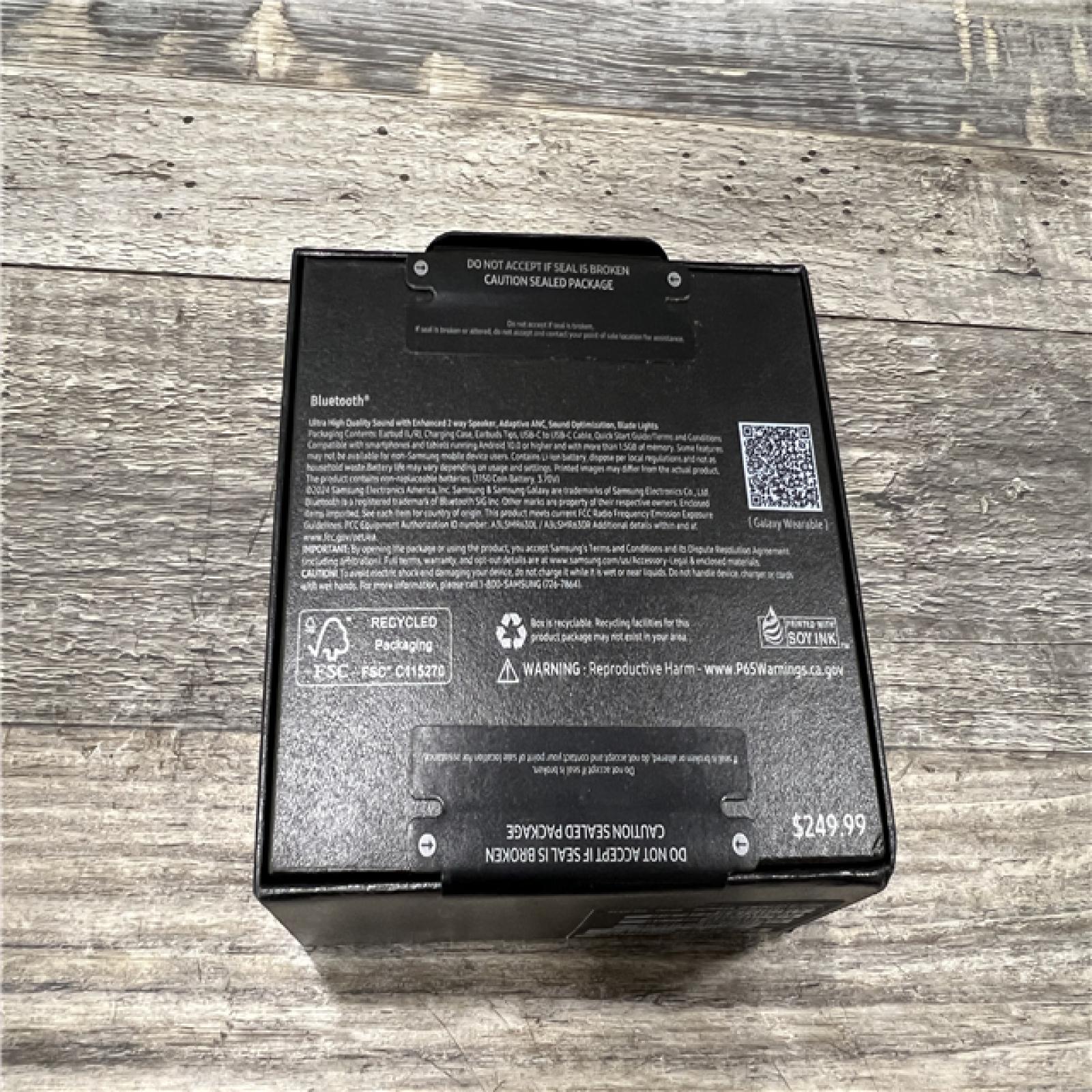 NEW Samsung Galaxy Buds3 Pro - Silver