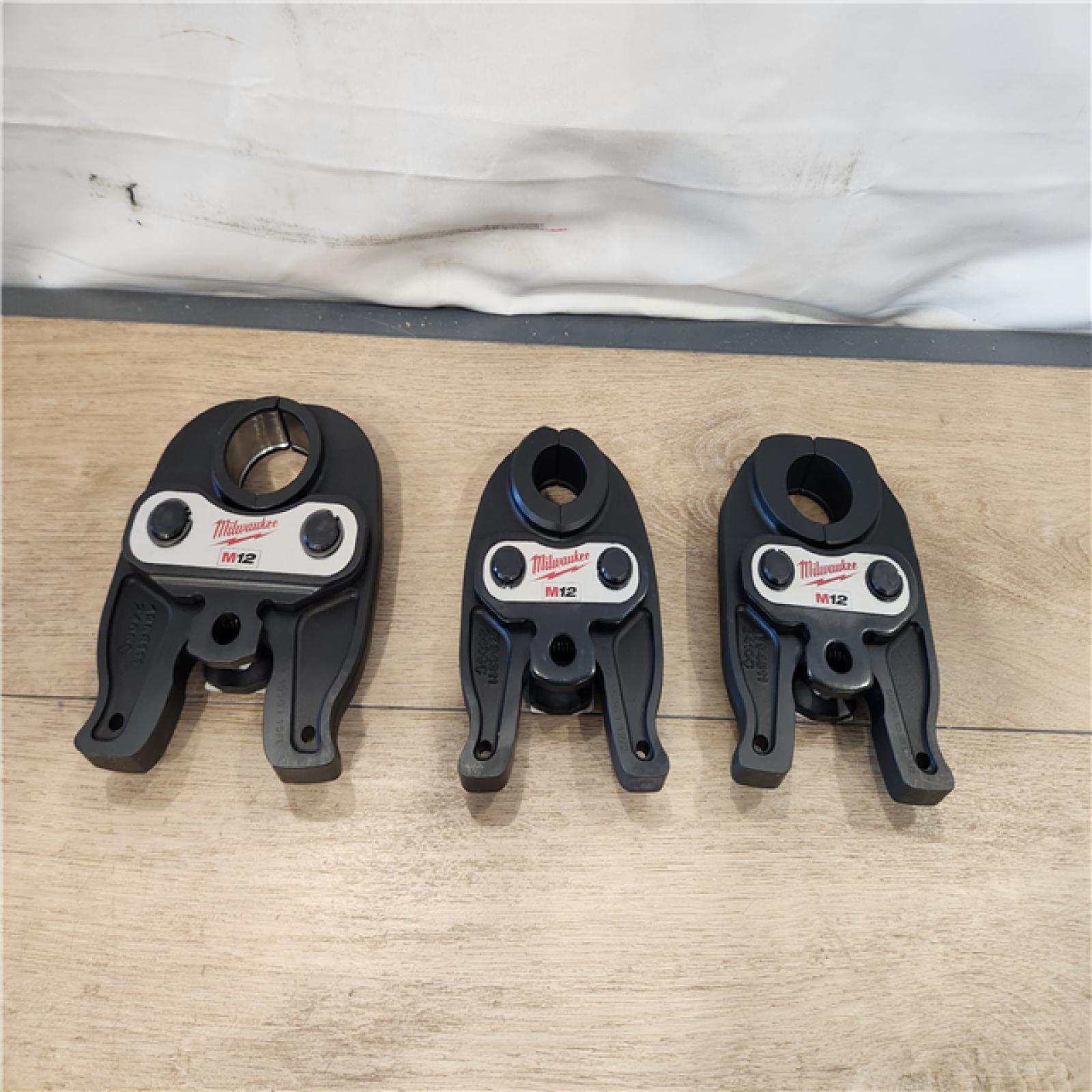 AS-IS- Milwaukee 1/2-in-1-in IPS-P Press Jaw Kit for M12 FORCE LOGIC Press Tool