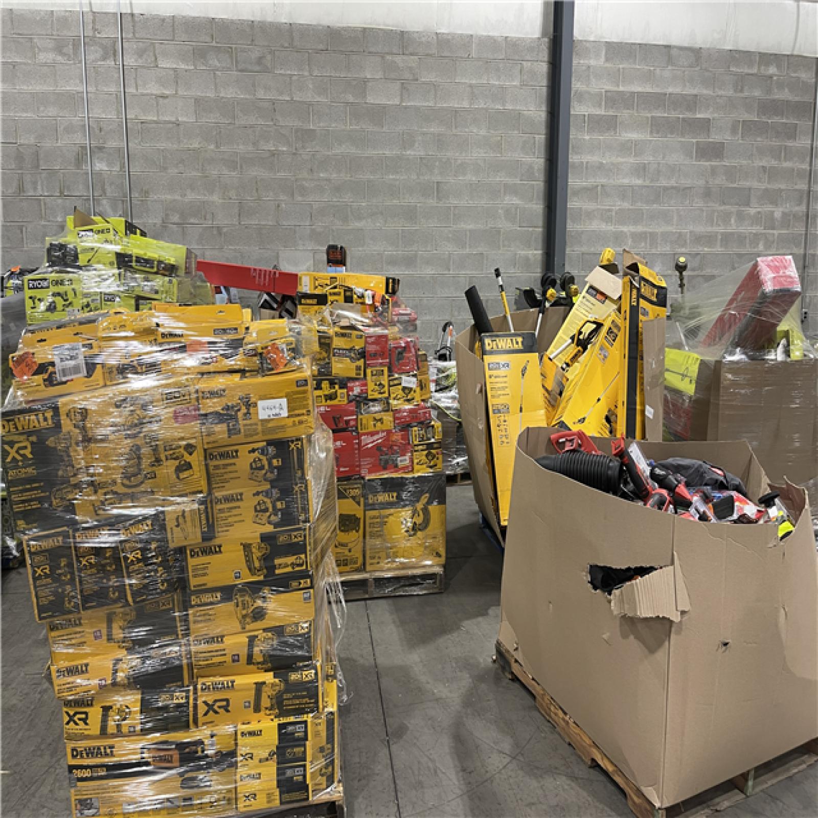 Pittston Location As-Is Power Tools Partial Truckload (10 pallets) 4464-A