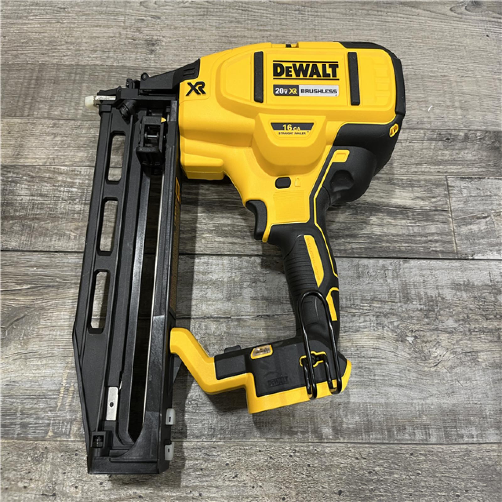 AS-IS DEWALT 20V MAX XR 16-Gauge Lithium-Ion Cordless Finish Nailer (Tool Only)