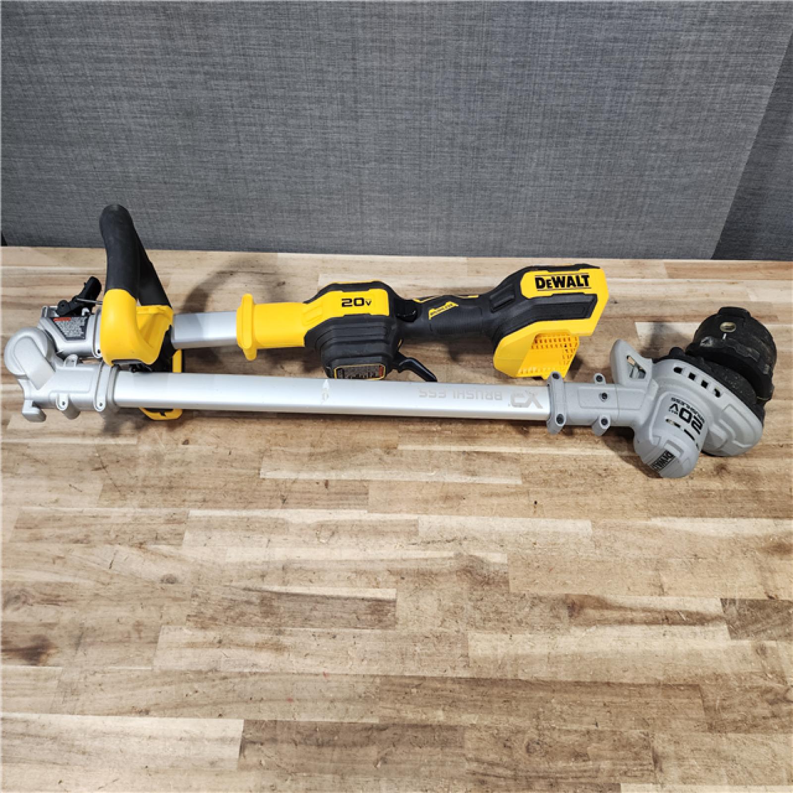 HOUSTON LOCATION - AS - IS DEWALT 20V MAX 14 in. Brushless Cordless Battery Powered Foldable String Trimmer (Tool Only)