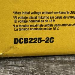 NEW - DEWALT 20V MAX Lithium-Ion Battery Kit with 5.0Ah and 2.0Ah Battery and Charger