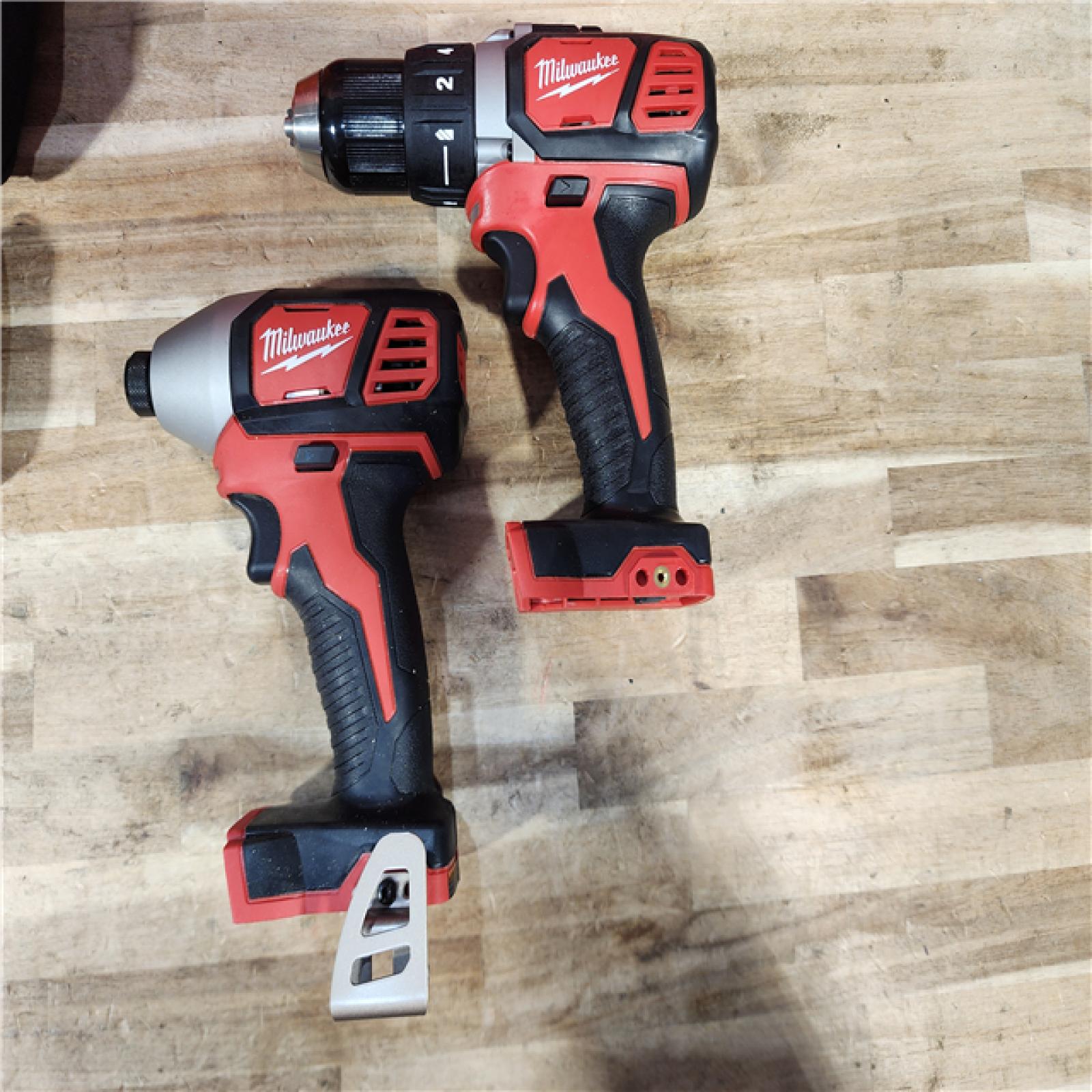 HOUSTON LOCATION - AS-IS Milwaukee 18V Lithium-Ion Cordless Drill Driver/Impact Driver Combo Kit