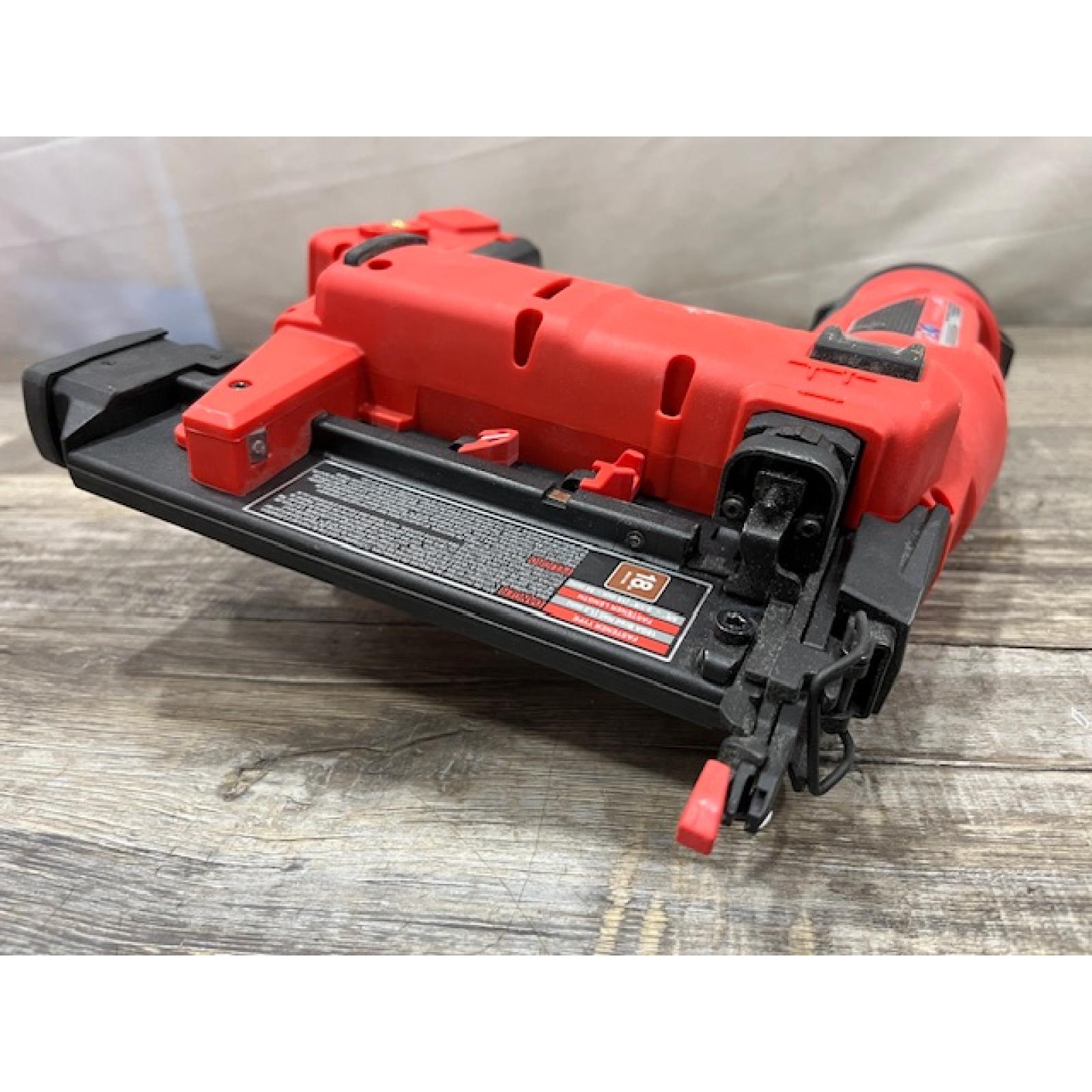 AS-IS Milwaukee FUEL 18-Volt Lithium-Ion Brushless Cordless Gen II 18-Gauge Brad Nailer (Tool-Only)