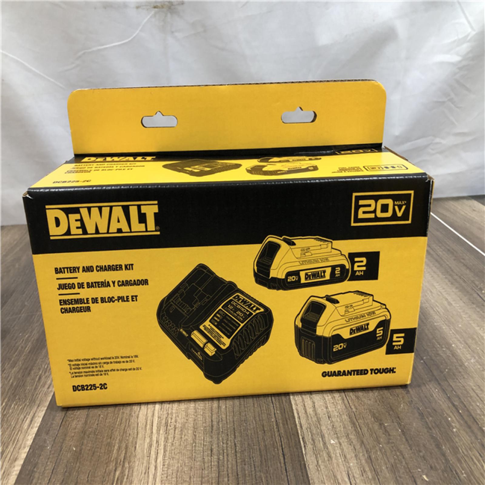 NEW- DEWALT 20V MAX Lithium-Ion Battery Kit