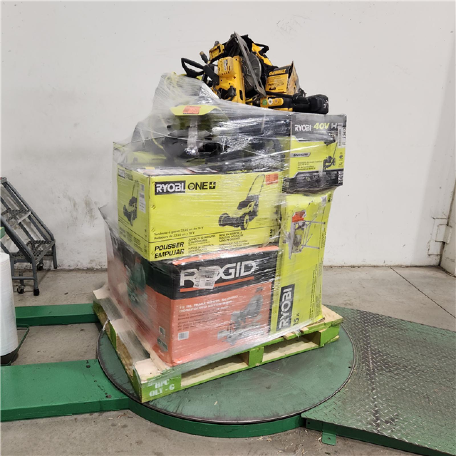 Dallas Location - As-Is Tool Pallet