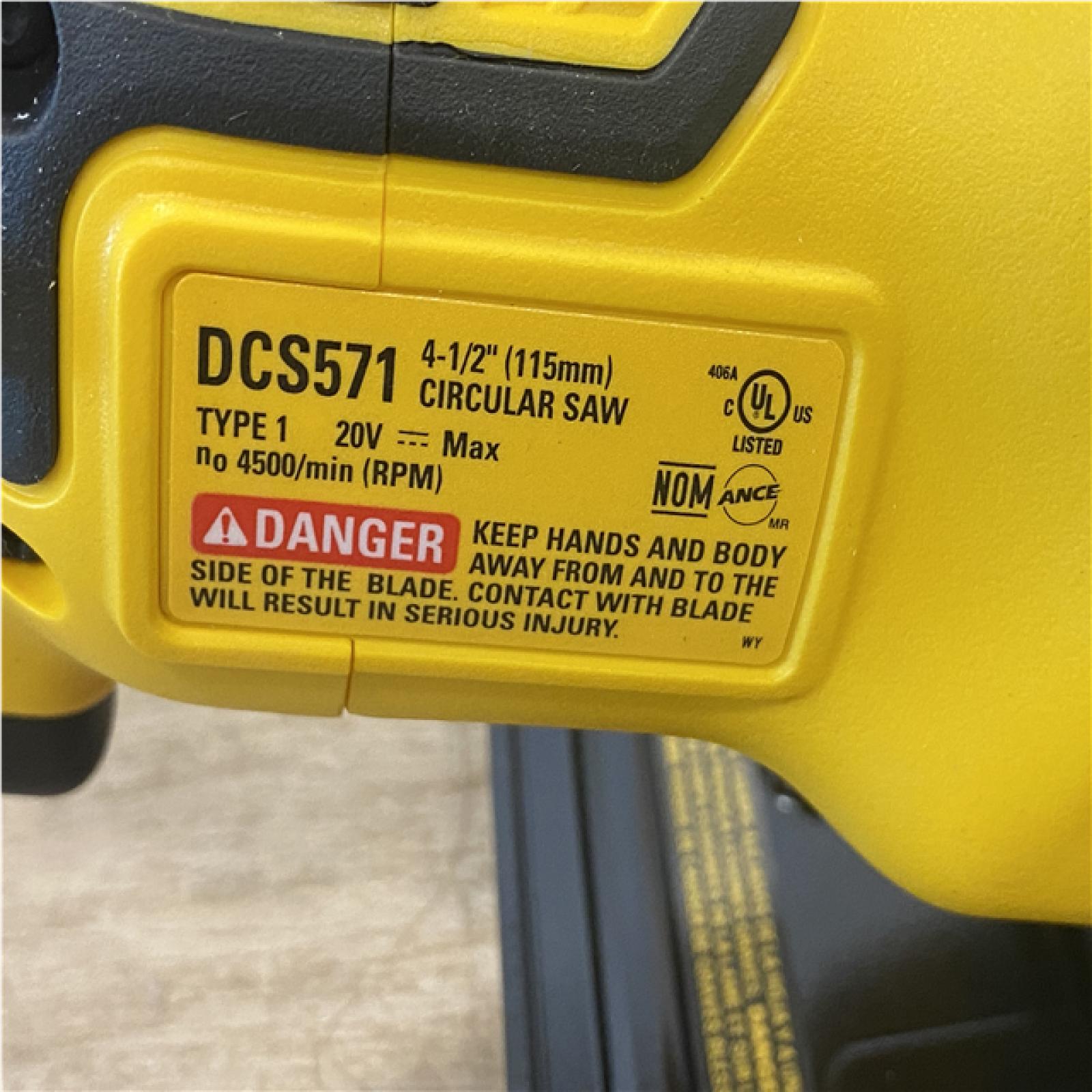 AS-IS DEWALT ATOMIC 20V MAX Cordless Brushless 4-1/2 in. Circular Saw (Tool Only)