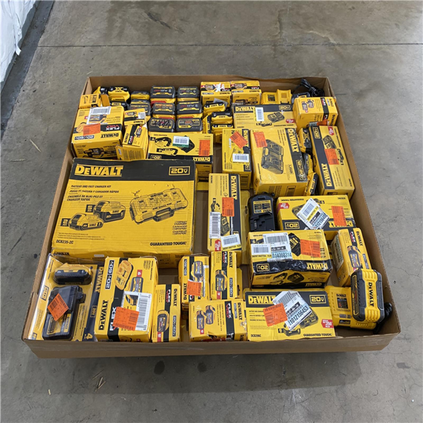 Houston Location AS IS - Dewalt Battery Pallet