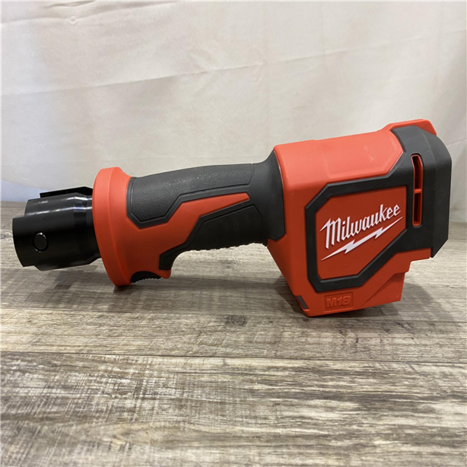 AS-IS Milwaukee 18V Lithium-Ion Cordless Short Throw Press Tool Kit