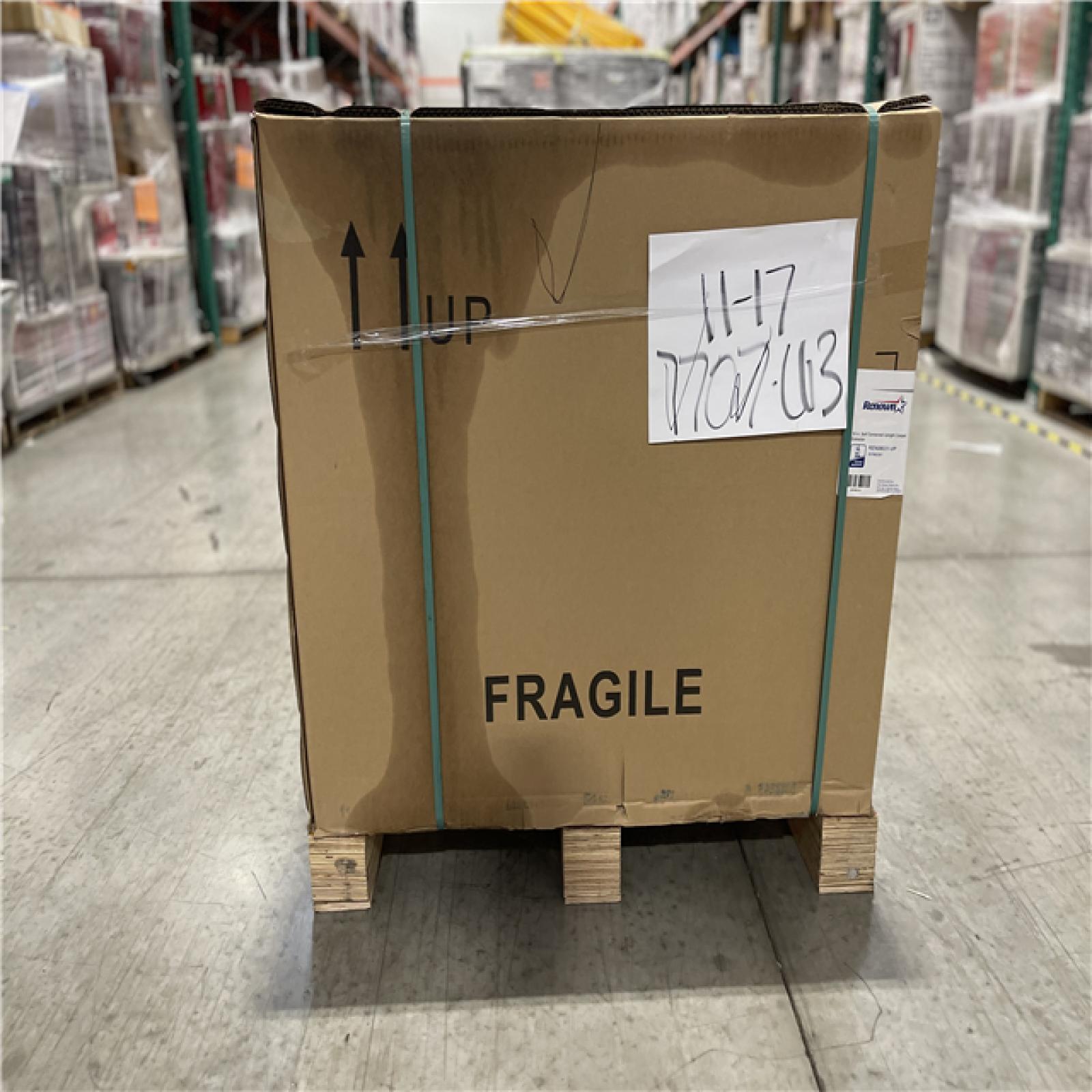 DALLAS LOCATION - Renown REN08031-VP 16 in. Self Contained Upright Carpet Extractor Black