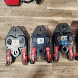 HOUSTON LOCATION - AS-IS (APPEARS LIKE NEW) Milwaukee 2922-22M M18 FORCE LOGIC Press Tool Kit W/ One-Key with 1/4 -7/8 Streamline ACR Jaws