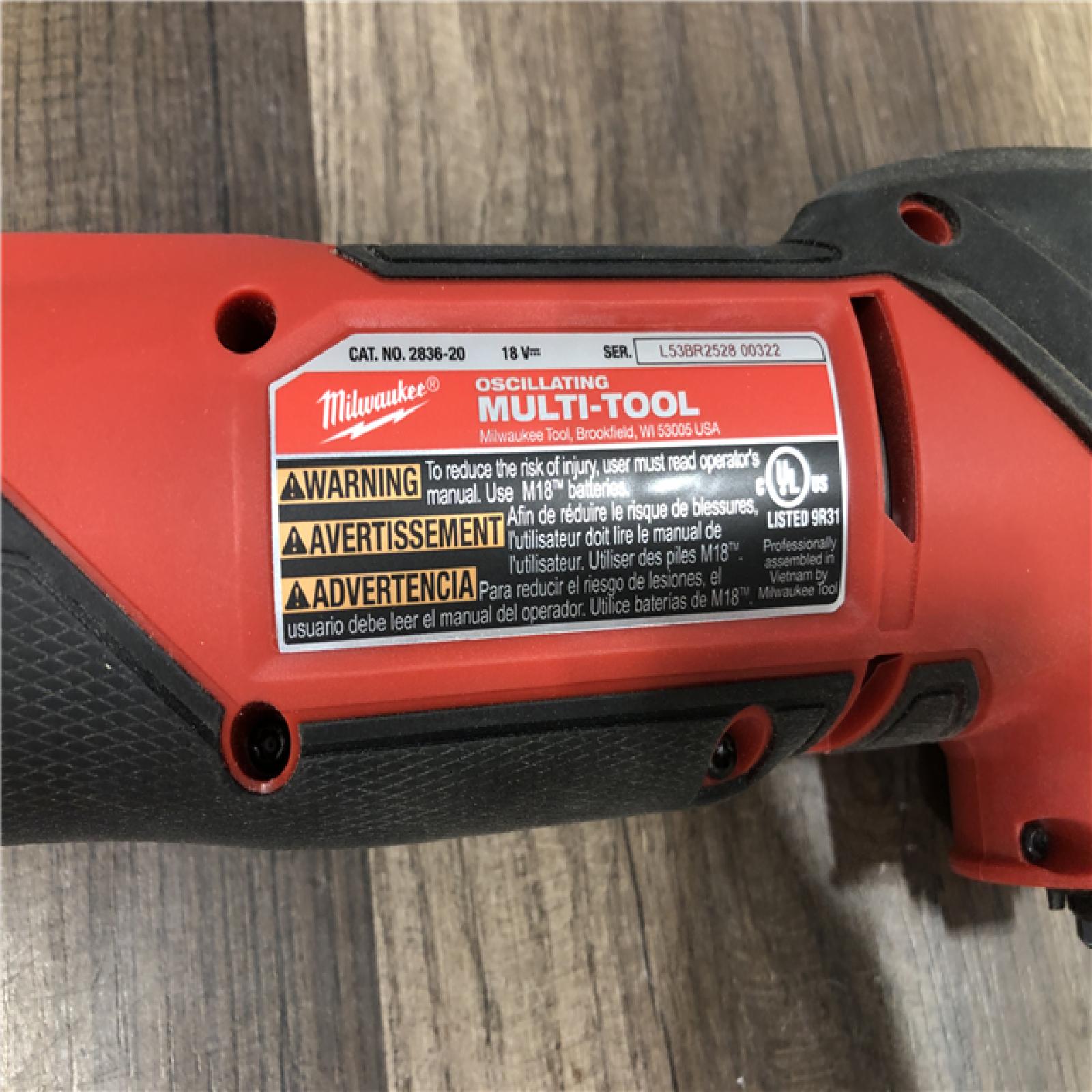 AS-IS Milwaukee FUEL 18V Lithium-Ion Cordless Brushless Oscillating Multi-Tool (Tool-Only)
