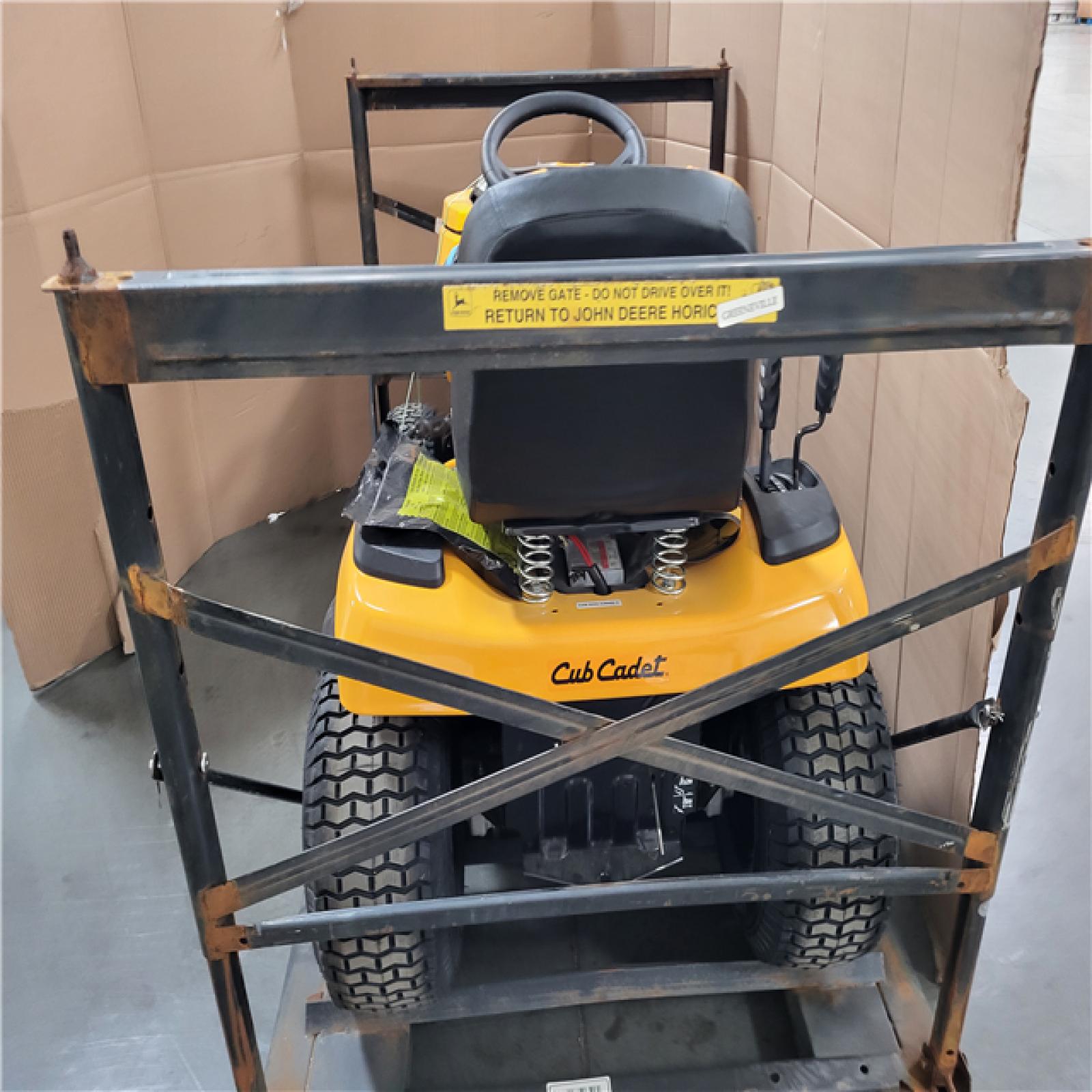 CALIFORNIA AS-IS CUB CADET XT1 ENDURO SERIES RIDING MOWER