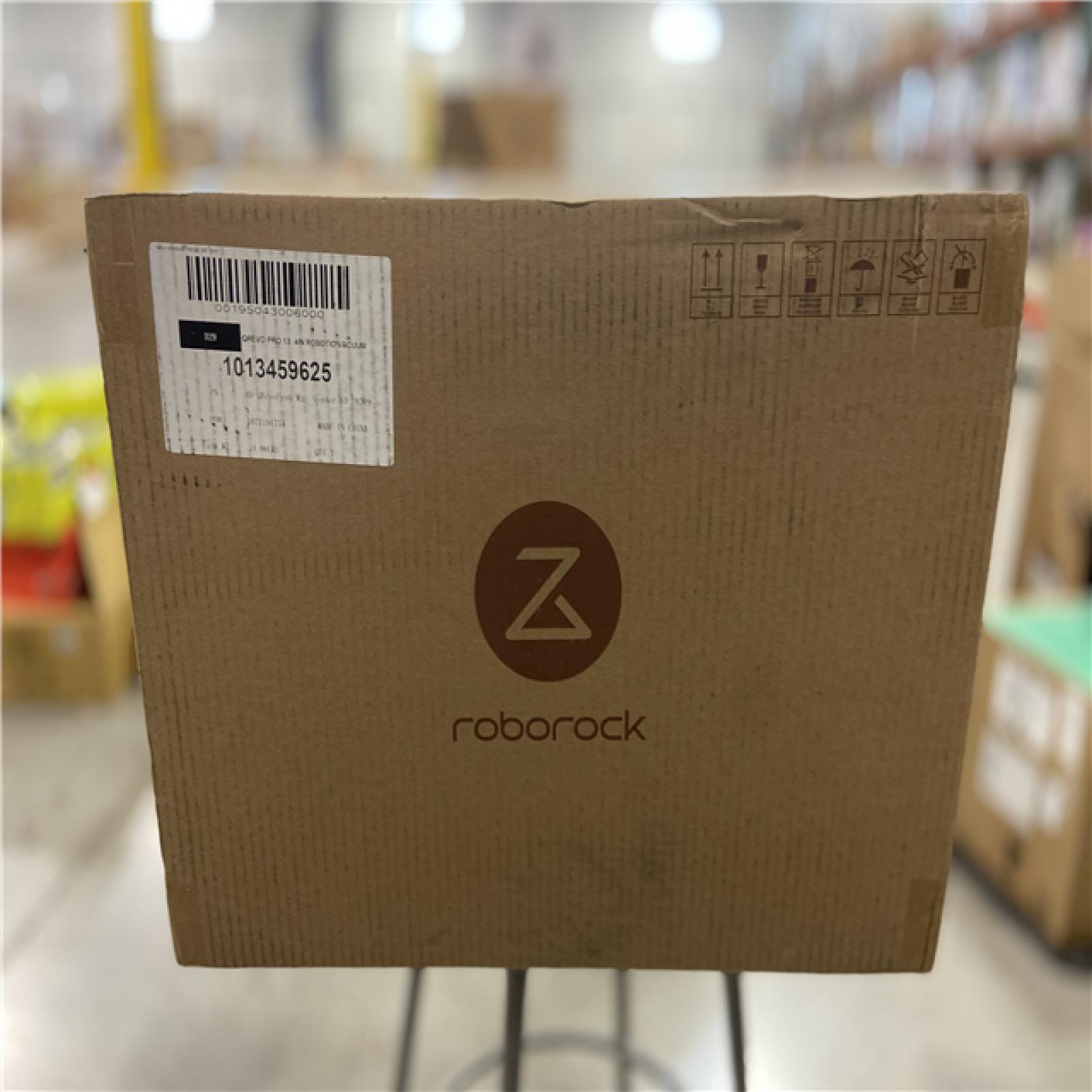 NEW! - Roborock Qrevo Pro 13. 4in Robotic Vacuum  with Lidar Smart Navigation  FlexiArm Edge Mopping