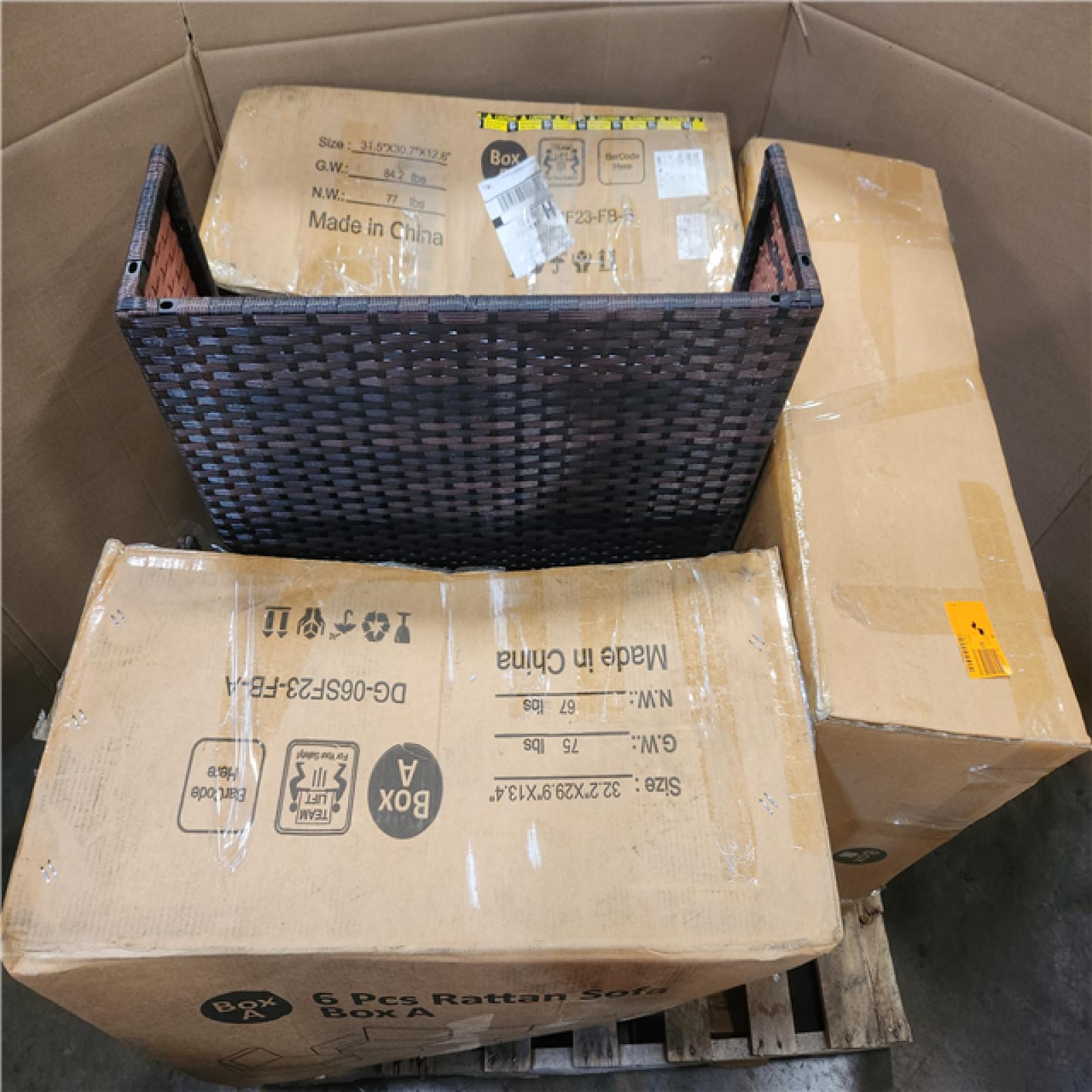 Phoenix Halmuz 5-Piece Wicker Patio Conversation Set with Sand Cushions