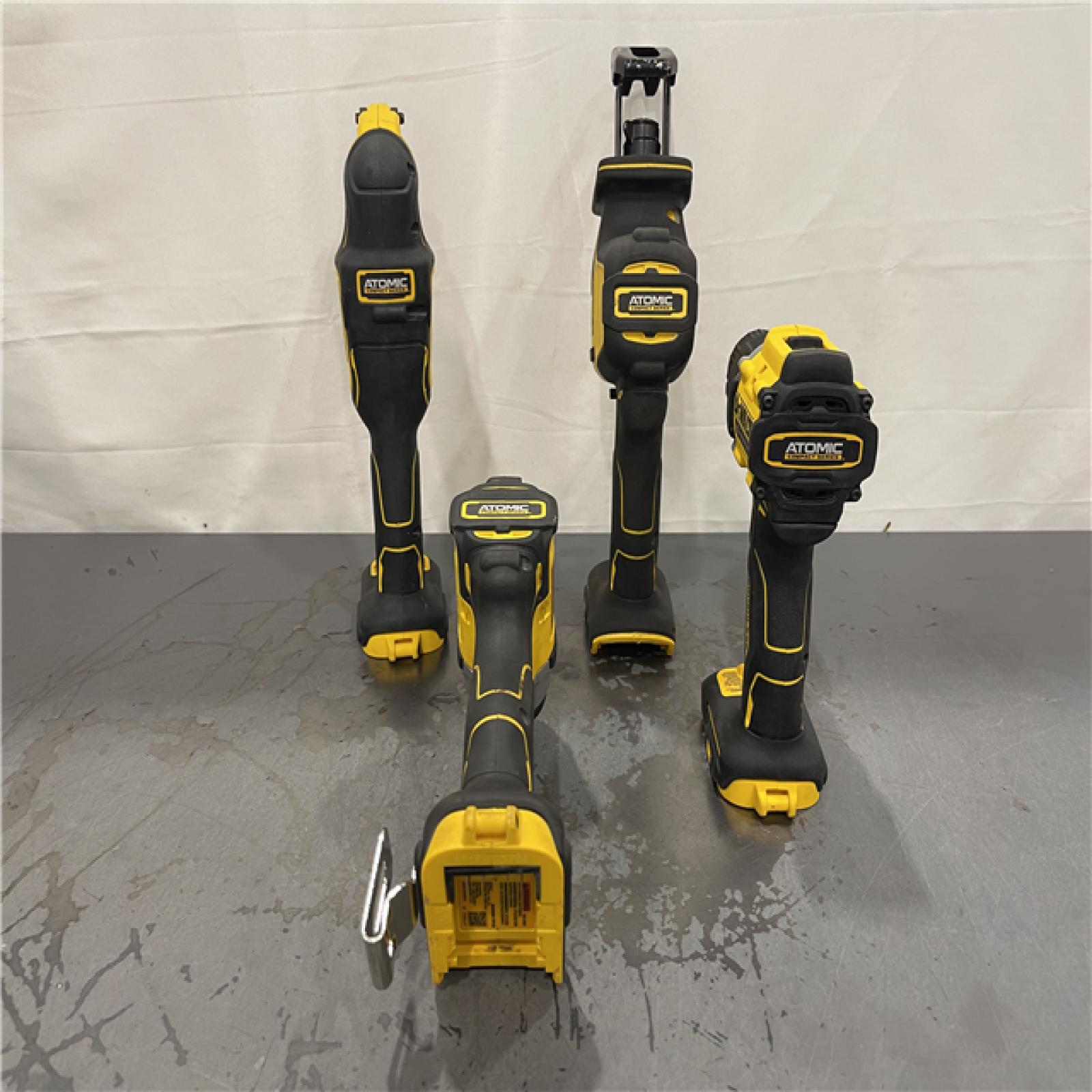 AS-IS- DeWalt 20V MAX ATOMIC Cordless Brushless 4-Tool Combo Kit