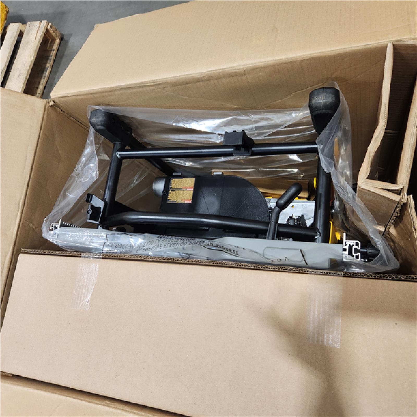 As-Is- DEWALT 10 in. 15 Amp 120V Site-Pro Compact Jobsite Table Saw