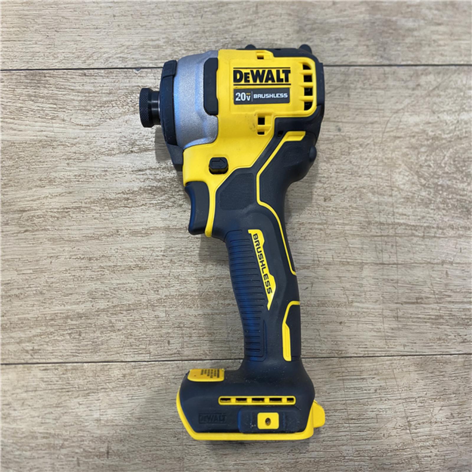 AS-IS DEWALT Atomic 20V Max Lithium-Ion Brushless Cordless Compact 1/4 in. Impact Driver Kit
