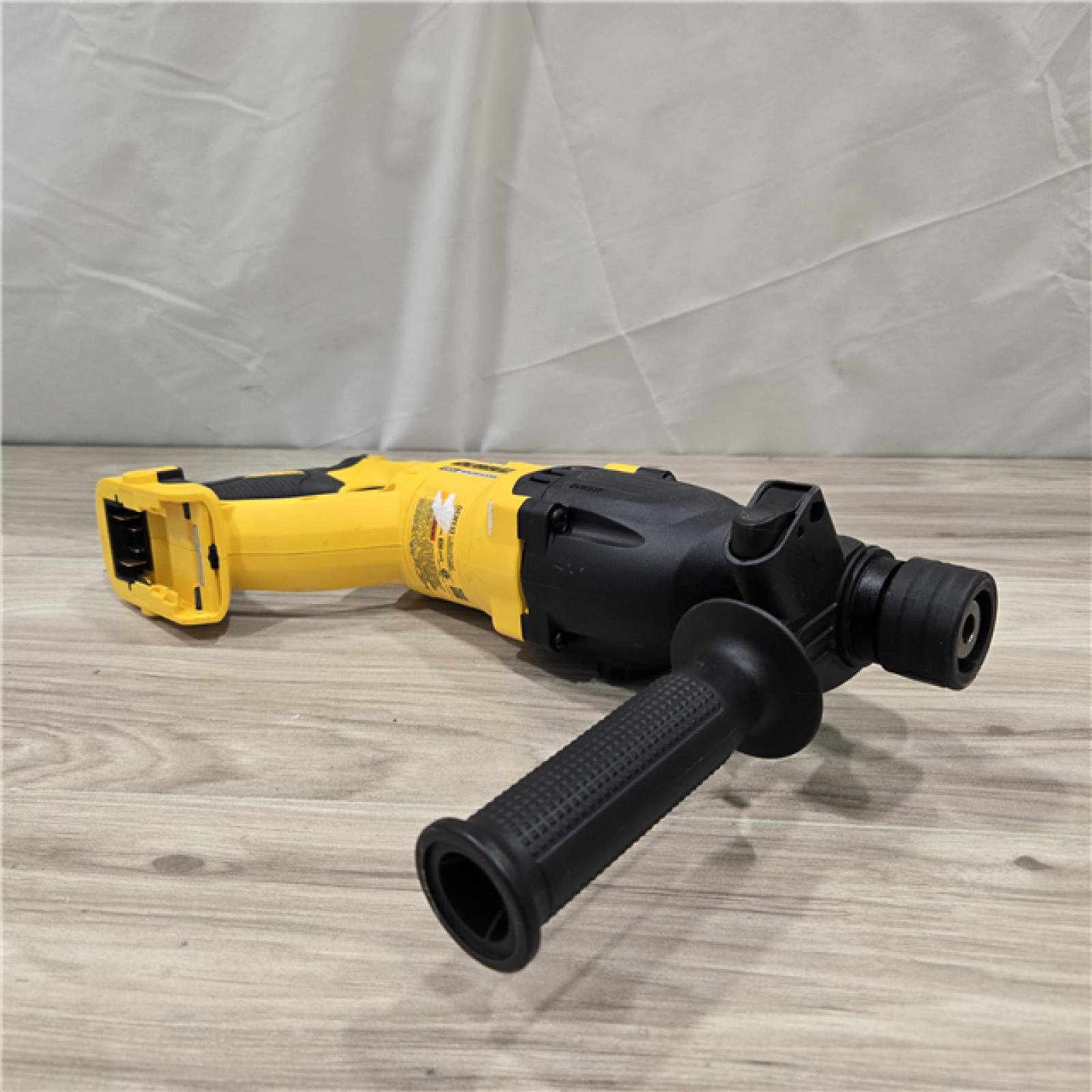 AS-IS DeWalt 20v MAX Cordless Rotary Hammer Drill (Tool-Only) DCH133