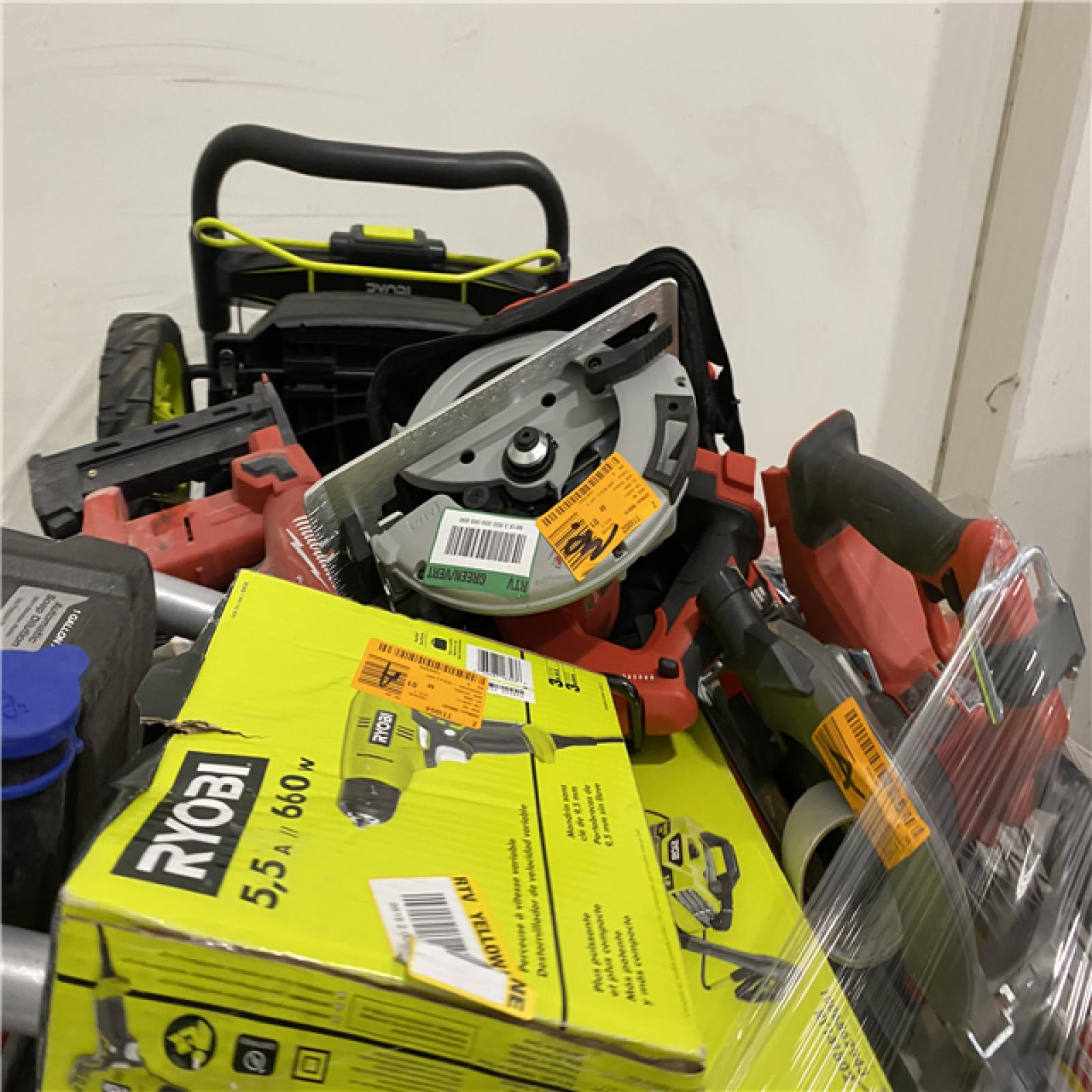 Dallas Location - As-Is Tool Pallet